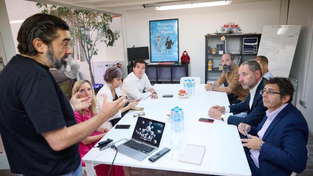 Reunión entre miembros del gobierno de Navarra y del Ministerio de Cultura.