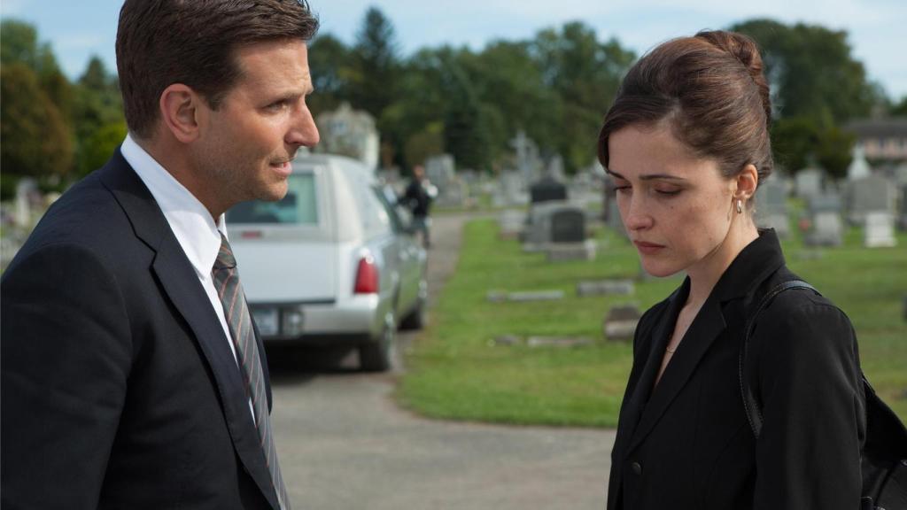 Bradley Cooper and Rose Byrne