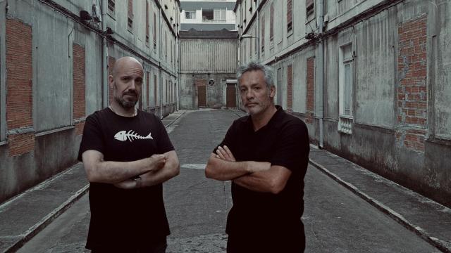 Hugo Izarra y Miguel Núñez, creadores de 'Vigo Fantasma'.