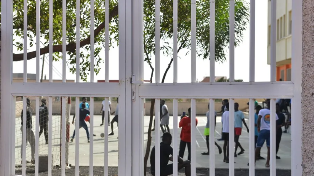 Exterior del centro de acogida para menores migrantes de Valverde, en El Hierro.