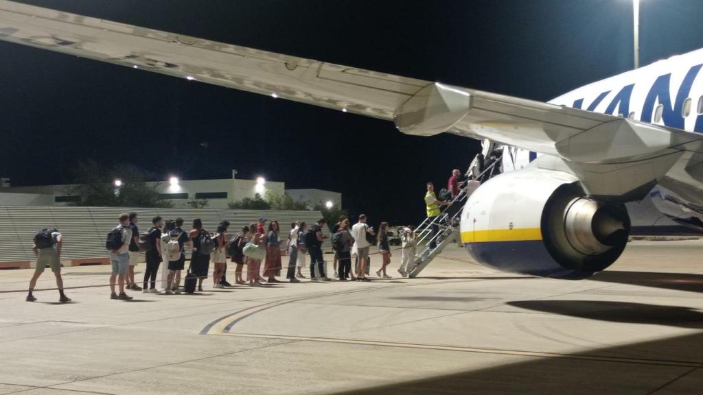 1:30 de la madrugada día 8 de agosto. Salida con 4 horas de retraso del vuelo a Valencia