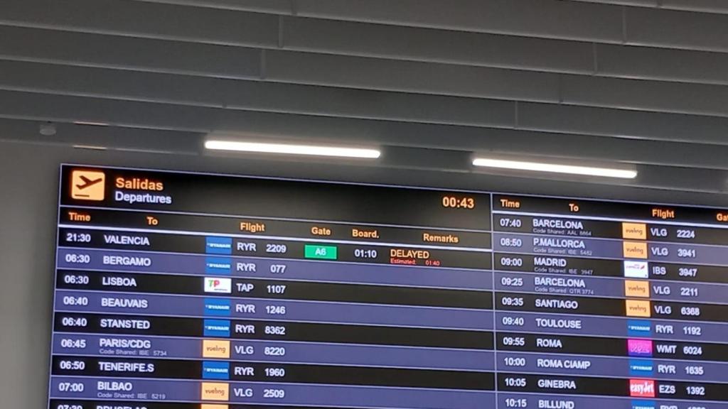 Vuelo Sevilla - Valencia retrasado