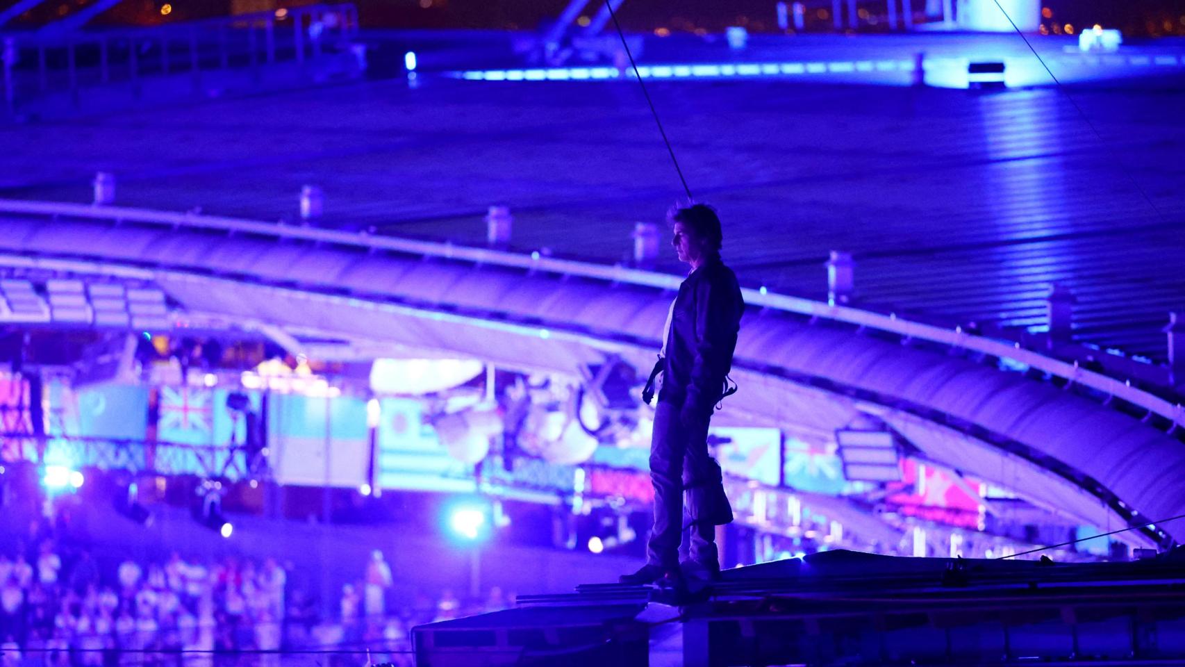 Tom Cruise, en el tejado del Stade de France