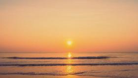 Puesta de sol en Zahara de  los Atunes