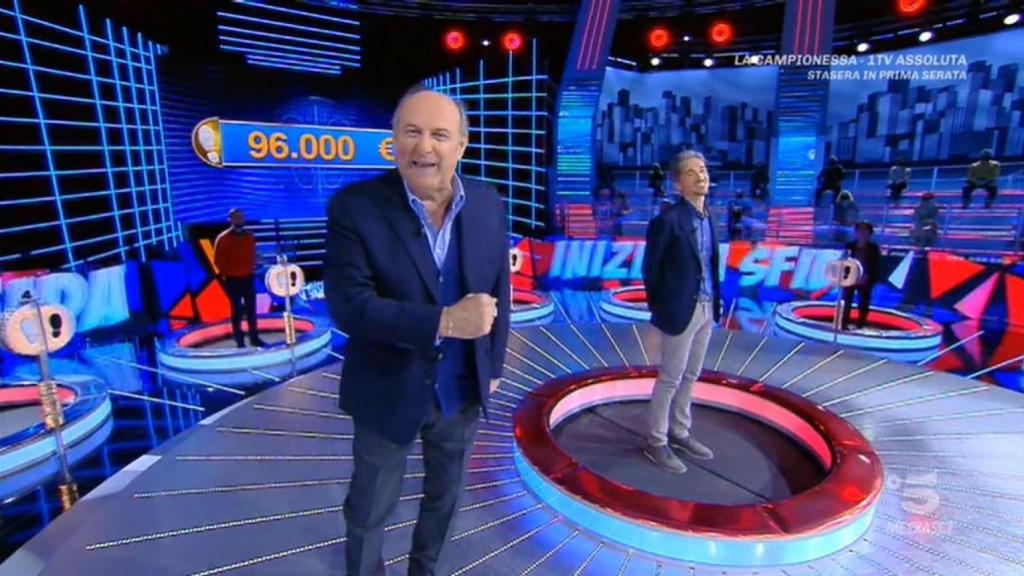 Imagen de 'Caduta libera', la versión italiana del quiz show 'Ahora caigo'.