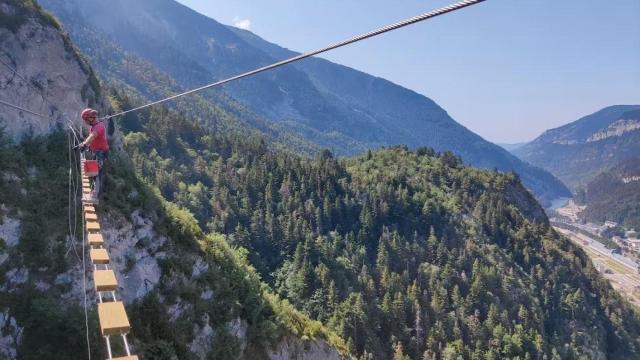 Puente tibetano en Canfranc