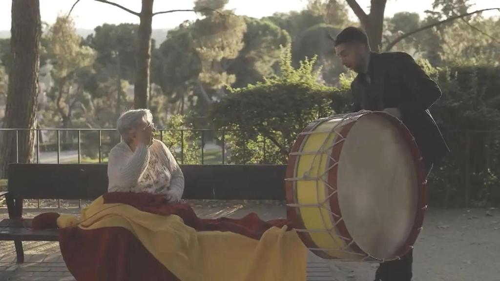 Imagen de la primera promo de TVE del fichaje de David Broncano por TVE.