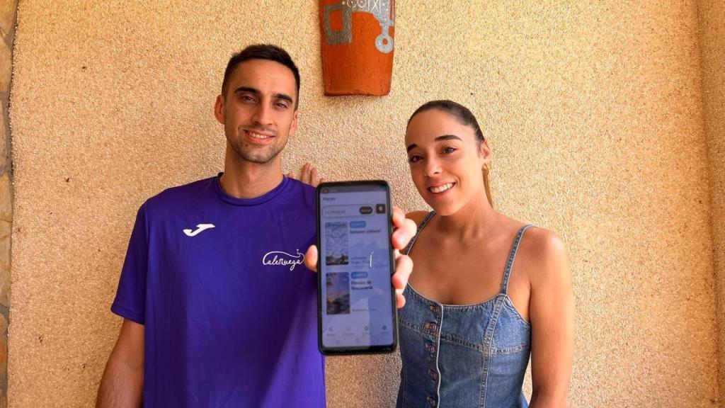 Gabriel Yáñez y  Victoria Sancho enseñan su nueva app de PlanLocal