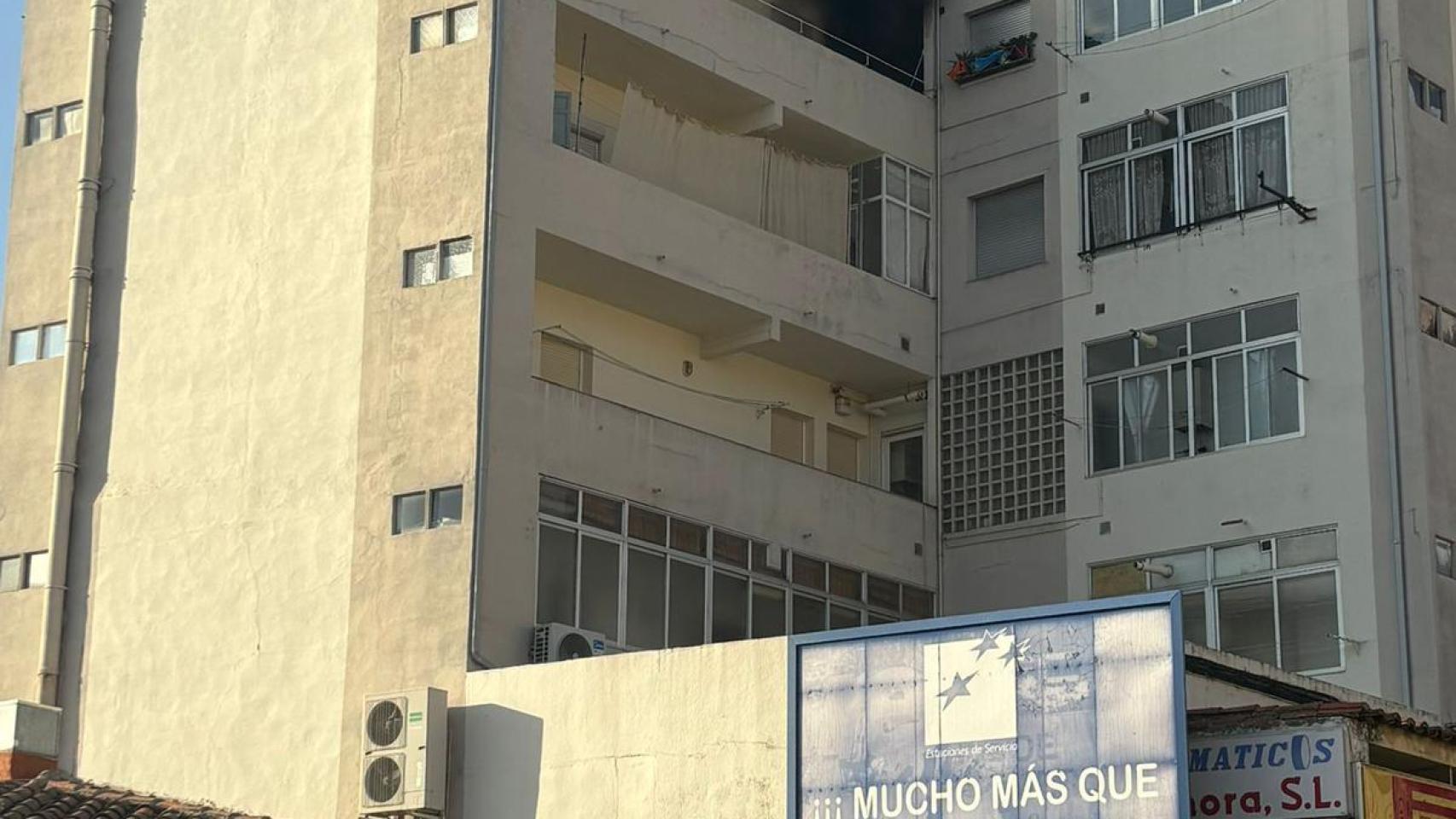 Incendio en una vivienda de la ronda de San Torcuato