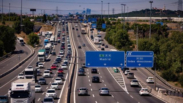 Tráfico en la A-4, antigua Autovía de Andalucía, a su paso por Pinto, en 2021.