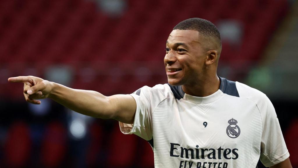 Kylian Mbappé, en el entrenamiento previo a la final de la Supercopa.