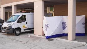 Un dispositivo policial en el lugar donde ocurrieron los hechos en Valladolid.