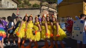 Desfile de peñas en Cabezón de Pisuerga