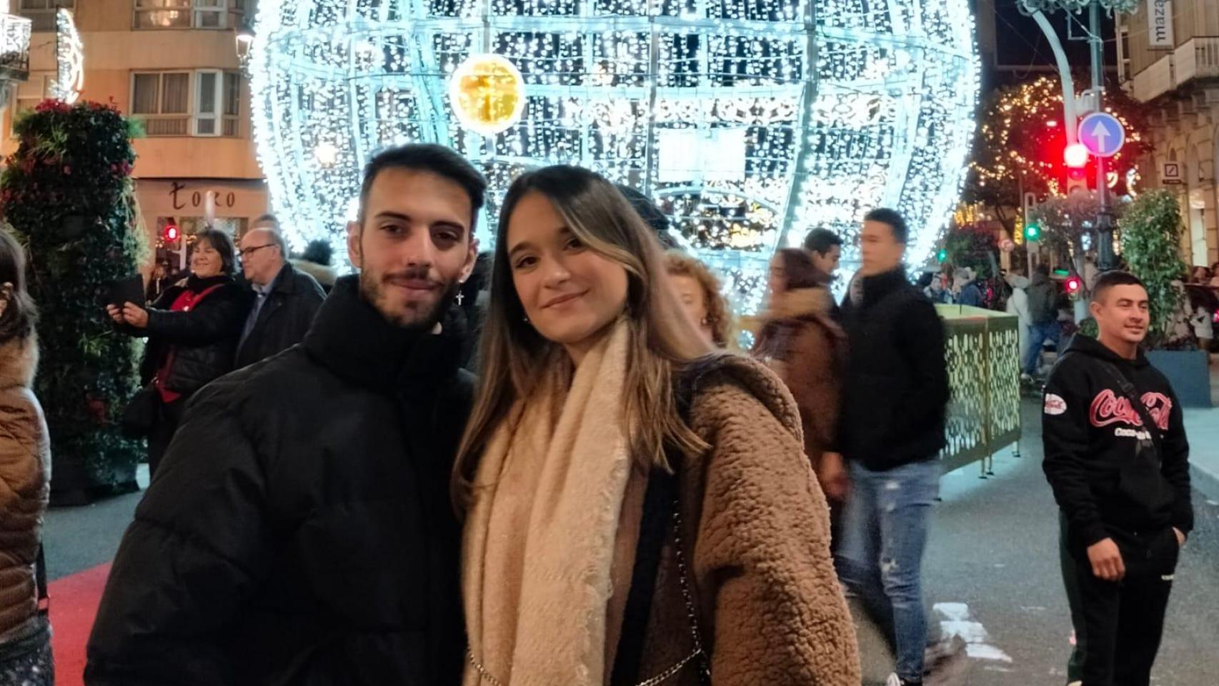 María y su novio, Adrián, en una escapada a Vigo.