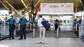 La Guardia Civil en la Terminal 4 de Barajas.