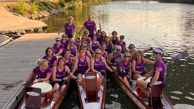 Las Valquirias de Valladolid, oro y plata en los 500 metros de barco dragón del Campeonato de España