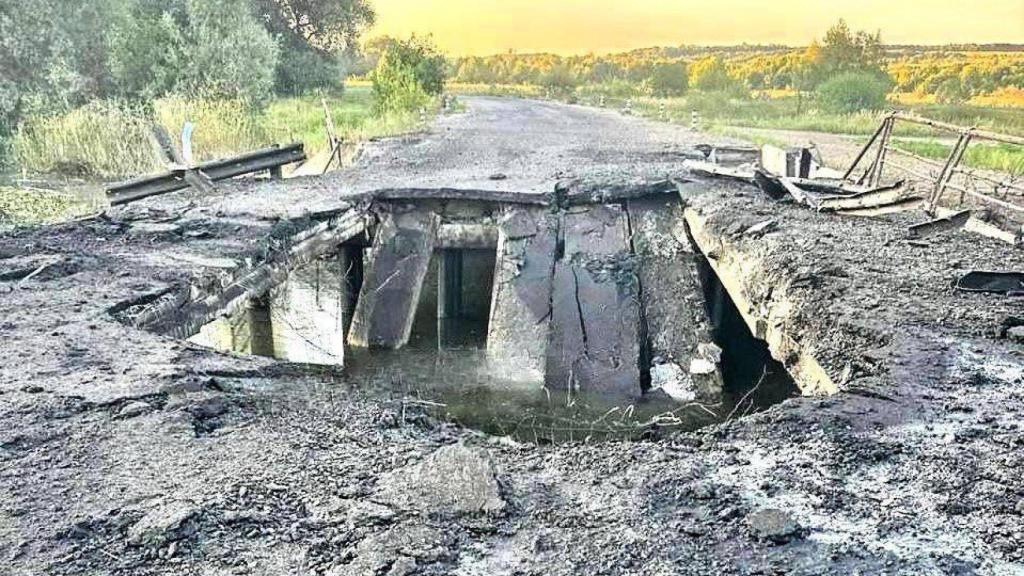 Estado en el que ha quedado el segundo puente destruido por Ucrania en Kursk en menos de 48 horas.