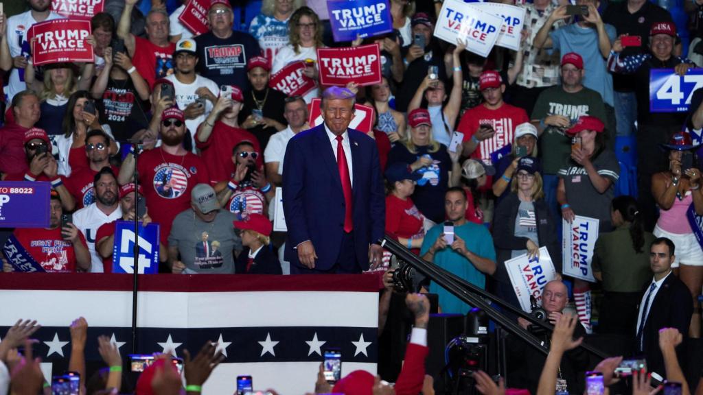 El candidato presidencial republicano y expresidente estadounidense Donald Trump en un mitin de campaña en Wilkes-Barre.