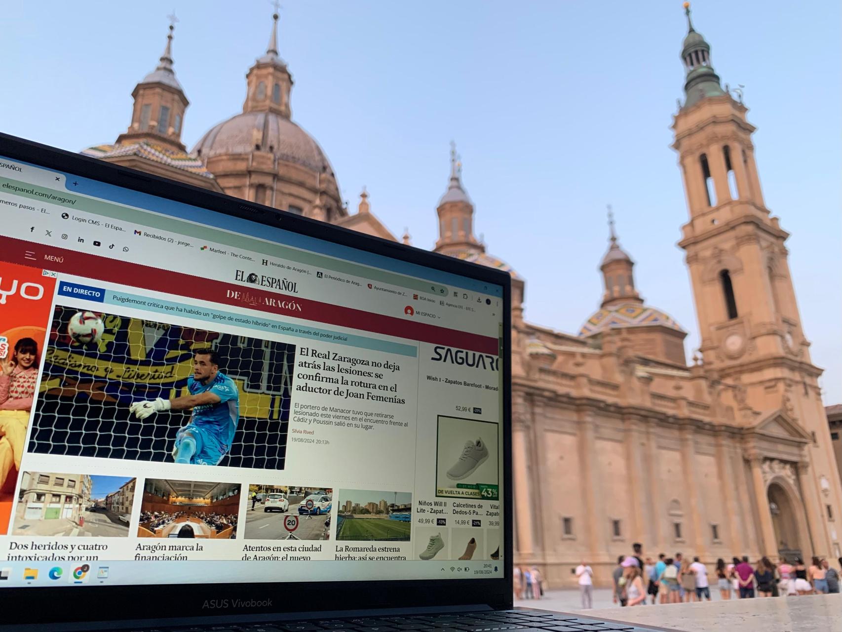 La portada de El Español de Aragón, con la basílica del Pilar de fondo