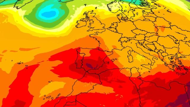 Cuatro comunidades en alerta por calor mientras Canarias sufre la llegada de un reventón húmedo