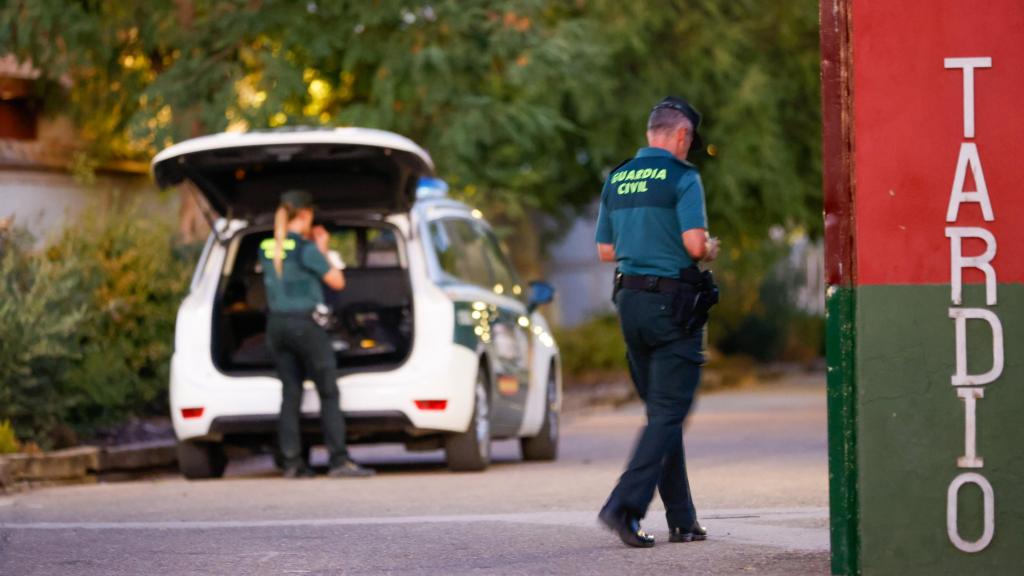 Una patrulla de la Guardia Civil durante el dispositivo de búsqueda del pasado domingo.