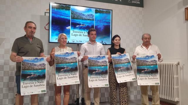 Presentación de la travesía a nado del Lago de Sanabria