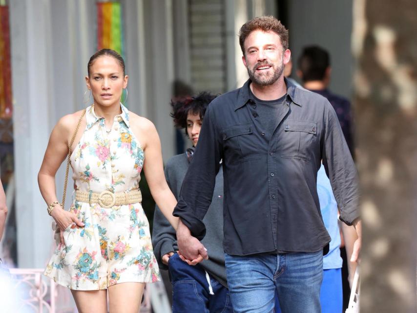 La hoy expareja, Jennifer y Ben, paseando por las calles de Nueva York, en julio de 2023.