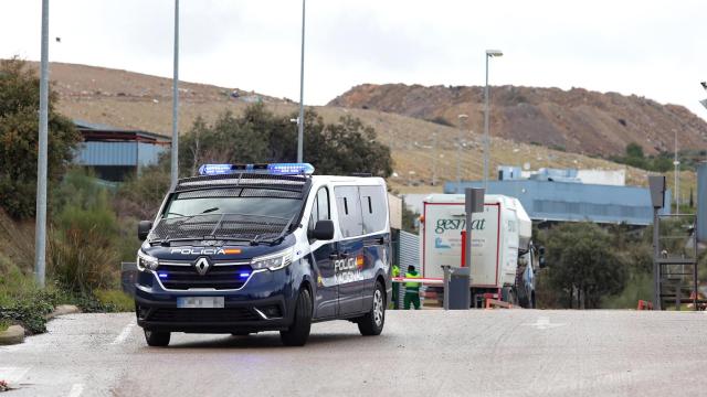 Una furgoneta de la Policía Nacional en Toledo. Imagen de archivo.