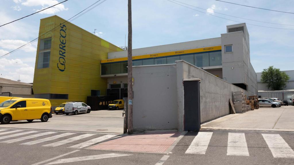 Instalaciones de Correos en el polígono industrial de Toledo.