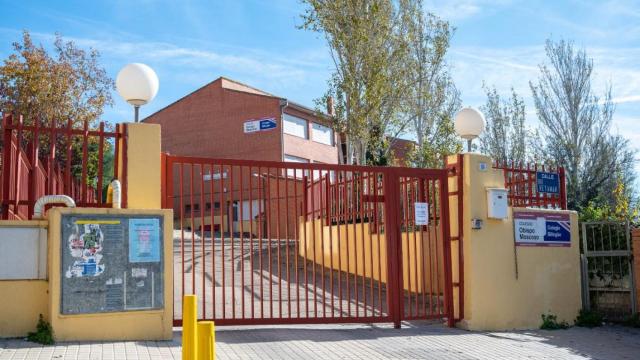 CEIP Obispo Moscoso, en la calle Retamar (Algete).