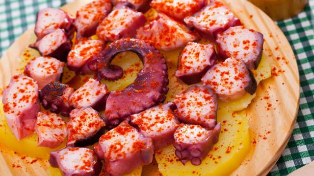 Plato de pulpo á feira