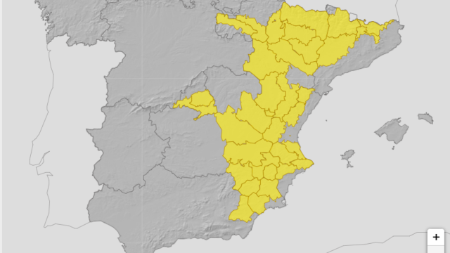 Mapa de España con las alertas amarillas activas el 22 de agosto.