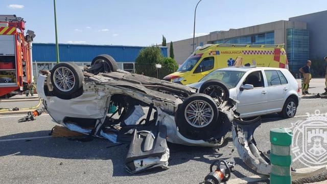 Brutal accidente en plena travesía de la Nacional 1 en Burgos: hay dos jóvenes heridos