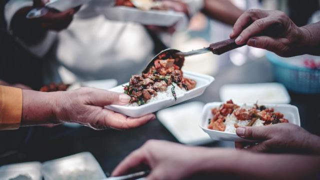 Los platos de comida como el de la foto unen a la gente