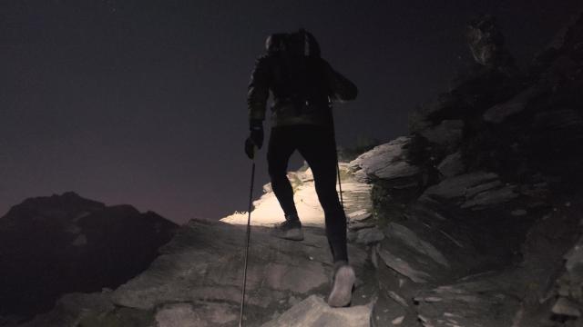 Kilian Jornet durante su reto Alpes Connections.