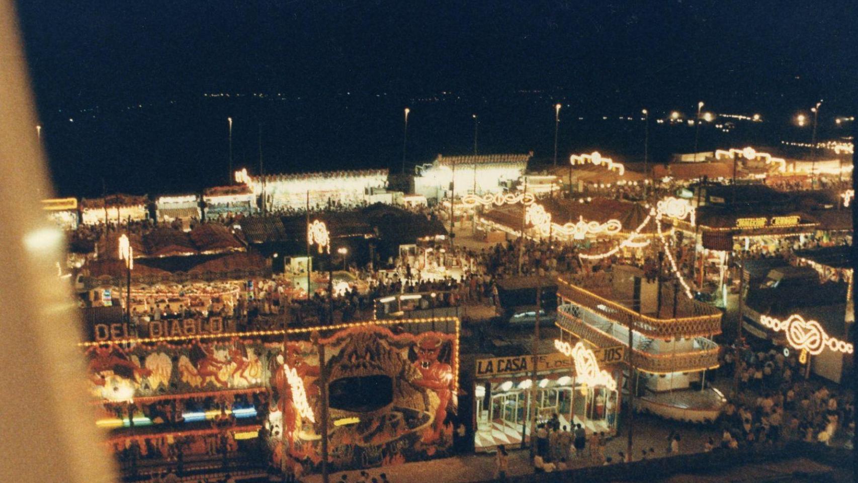 Así era la Feria de Málaga en el siglo XX: farolillos y verdiales en cada esquina del centro