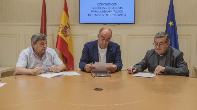 Los templos de ocho localidades de la provincia acometerán reparaciones gracias al convenio suscrito entre la Diputación y el Obispado de Segovia