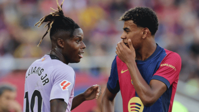 Nico Williams y Lamine Yamal durante el partido entre Athletic y Barcelona.