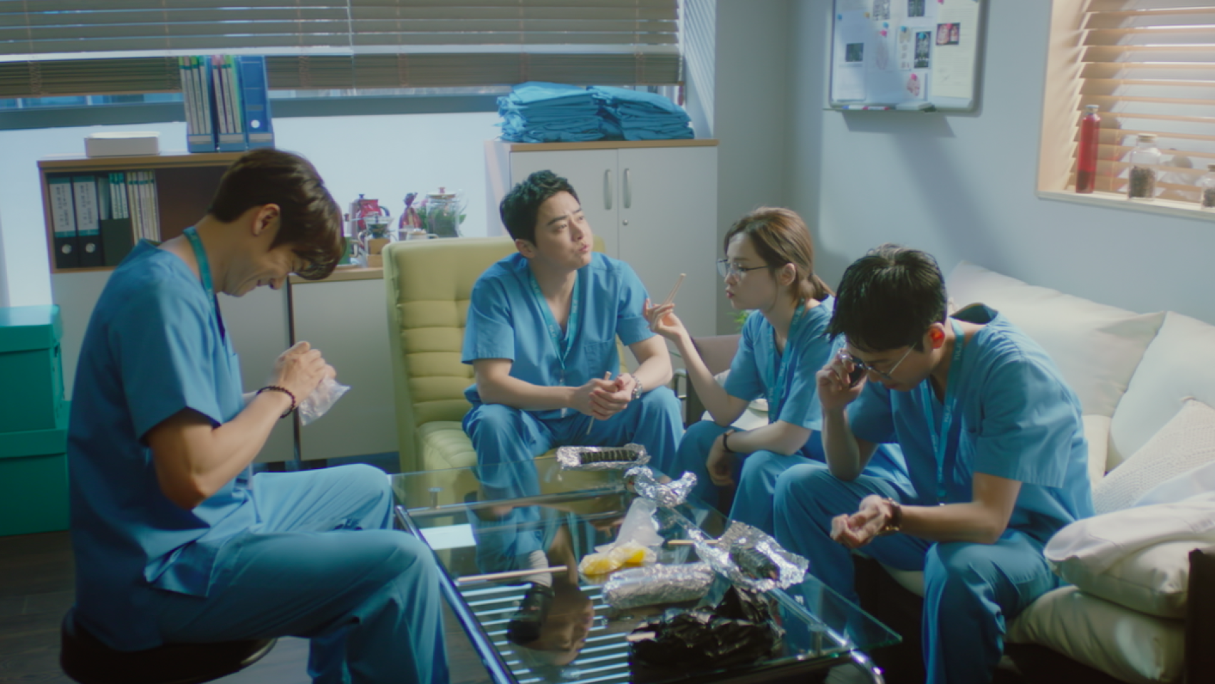 'Pasillos de hospital', la serie médica coreana de Netflix para fans de 'Anatomía de Grey'