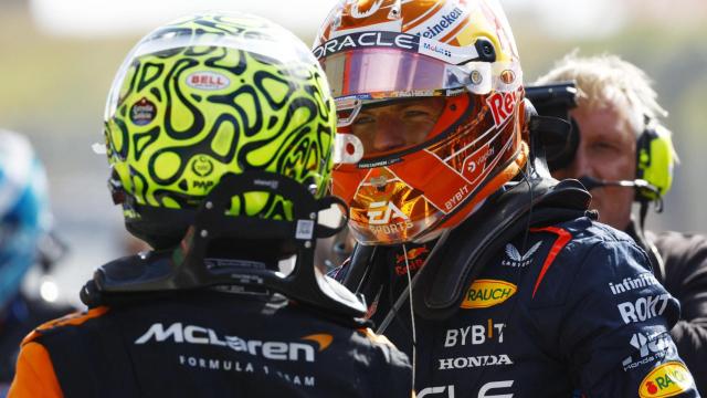 Max Verstappen junto a Lando Norris