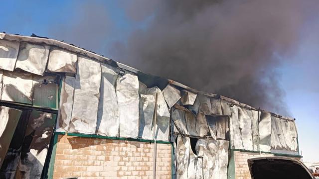 El fuego en una empresa de desguace de la provincia de Zamora