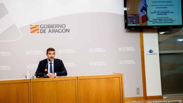 El director general de Comercio, Javier Camo,  valora la implantación de Volveremos a toda la comunidad.