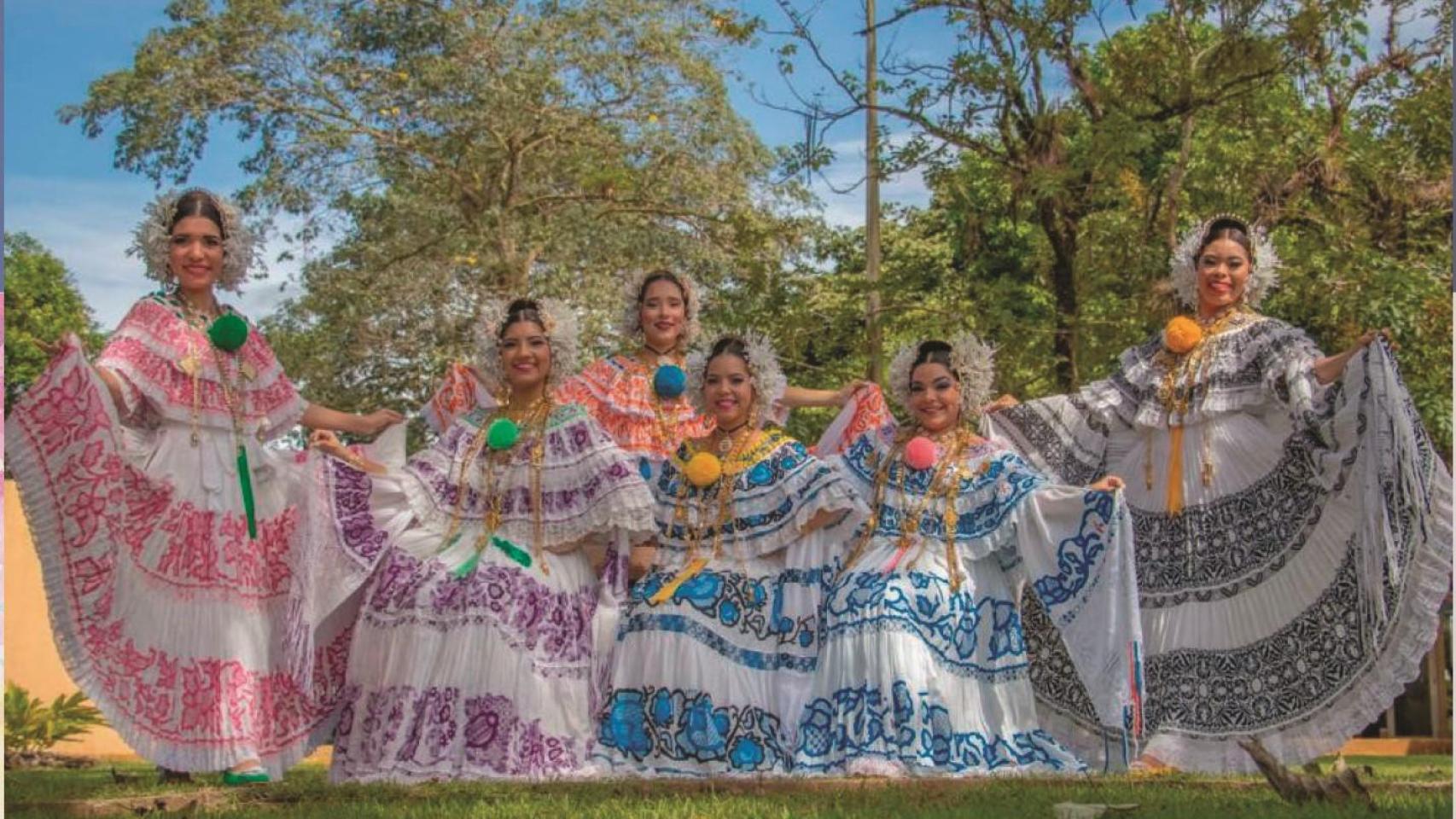 Grupo de folclore de Panamá, esta tarde en la plaza del Liceo