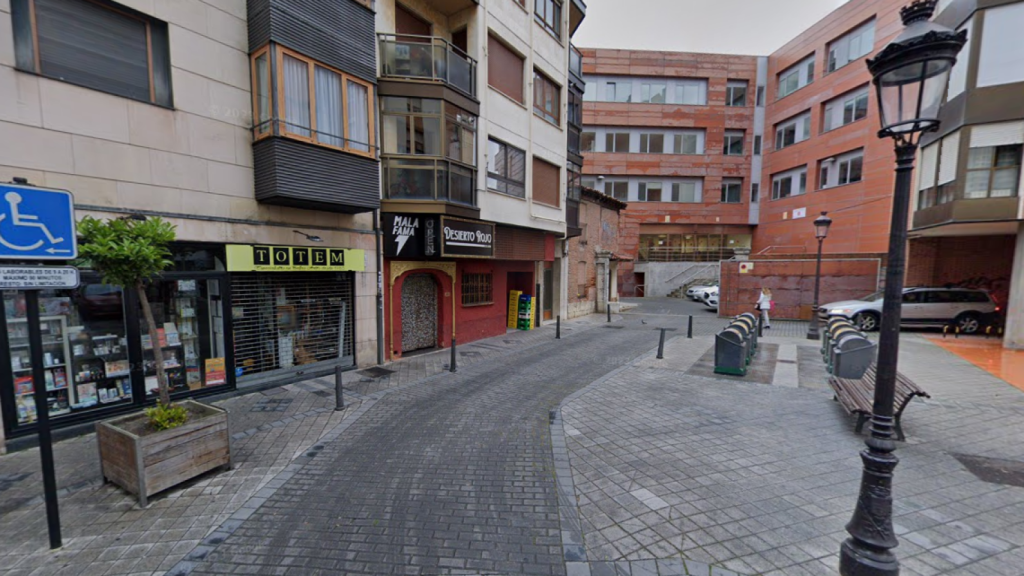 Entrada del Desierto Rojo, en la calle Doncellas, donde sucedieron los hechos