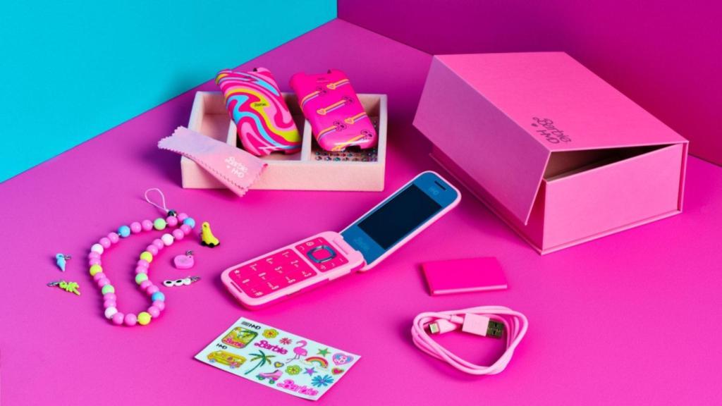 Barbie Flip Phone y sus accesorios exclusivos