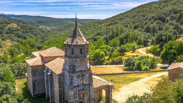 El Santuario de Nuestra Señora de la Velilla, uno de los escenarios del Camino Olvidado