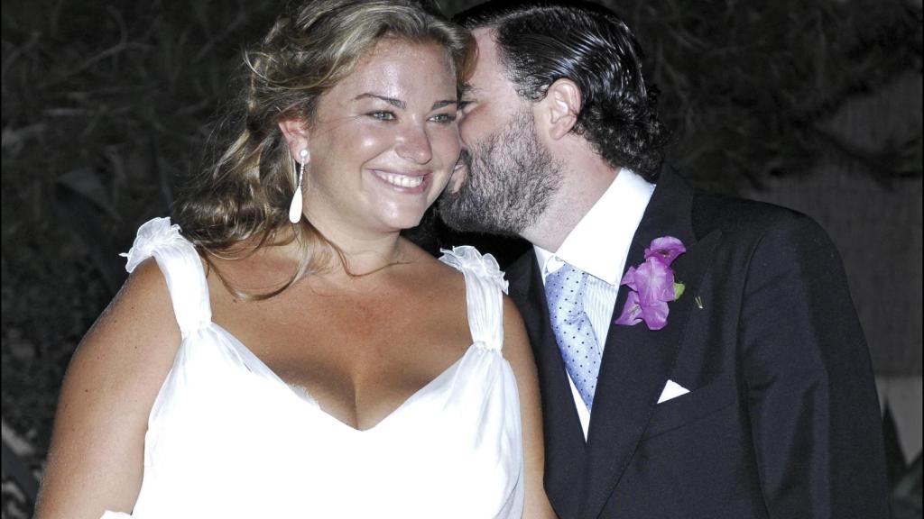 Caritina Goyanes y Antonio Matos el día de su boda en Ibiza en 2008.