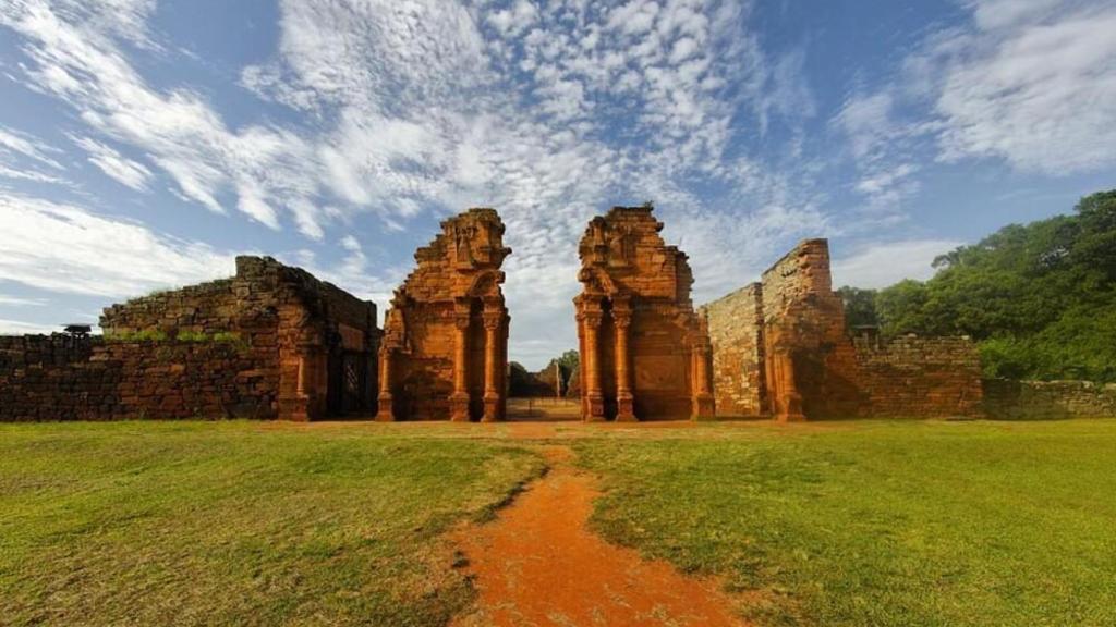 Ruinas de la misión jesuítica de San Ignacio Mini al norte de Argentina.