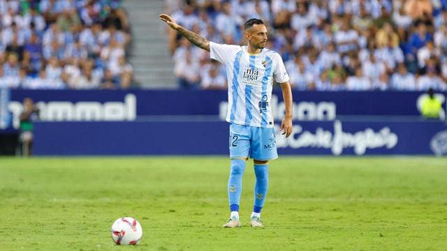 Manu Molina durante el Málaga CF vs. Mirandés