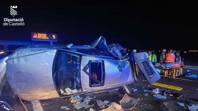 Un menor fallecido y 14 heridos en un accidente entre tres coches en la AP-7 en Moncofa (Castellón). CPBC